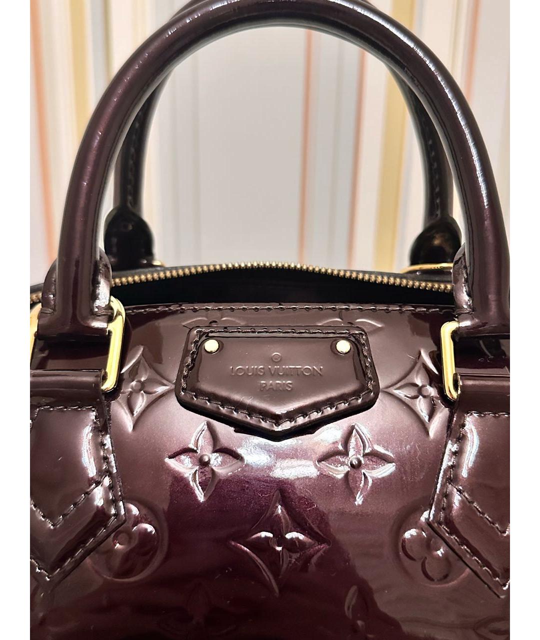 LOUIS VUITTON Бордовая сумка с короткими ручками из лакированной кожи, фото 4