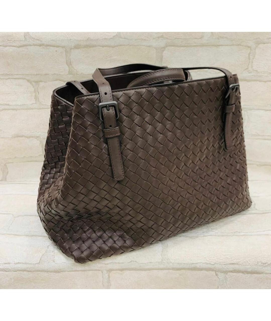 BOTTEGA VENETA Коричневая кожаная сумка тоут, фото 2