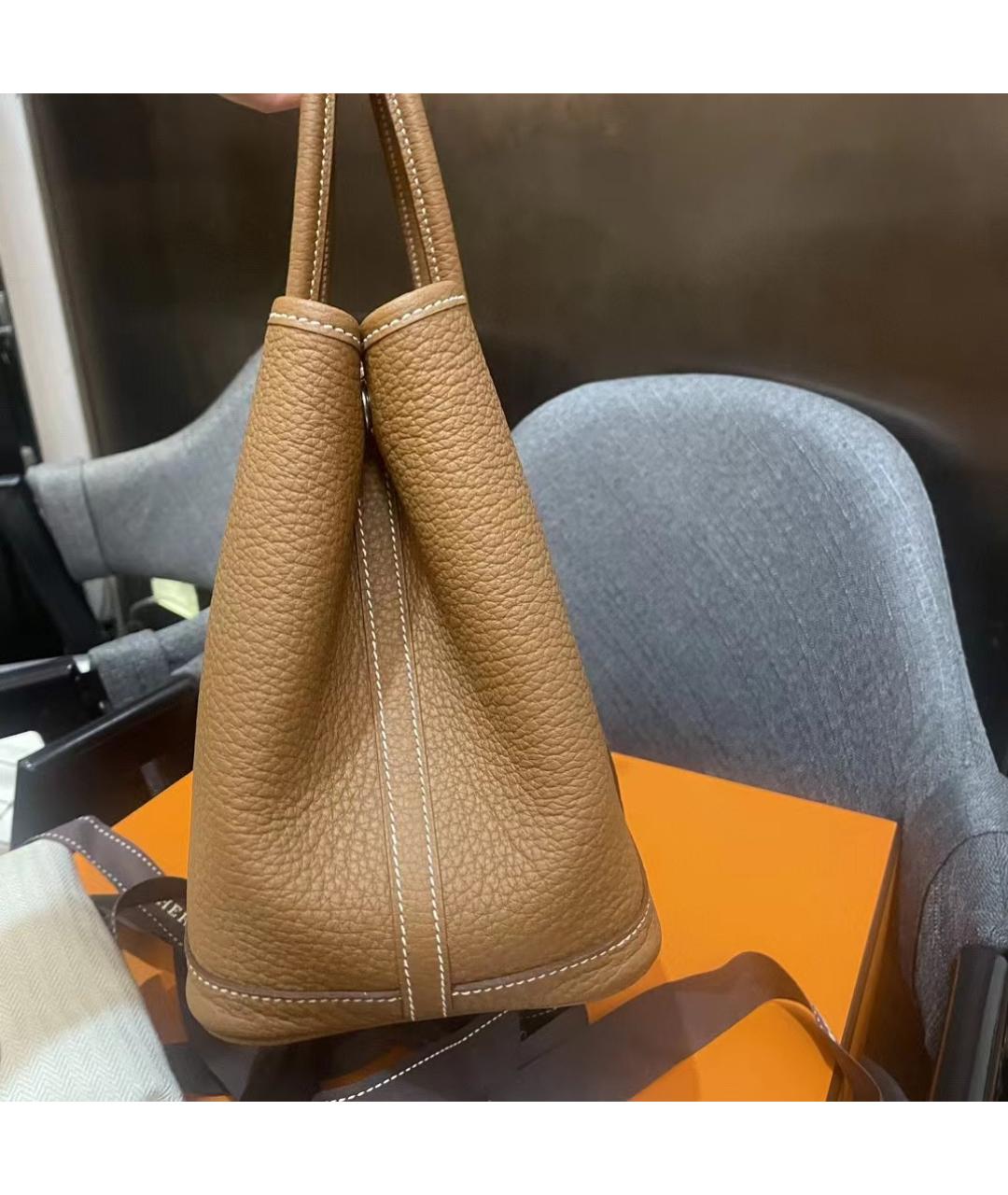 HERMES Коричневая кожаная сумка с короткими ручками, фото 4
