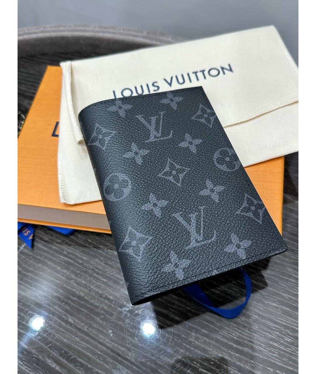 LOUIS VUITTON Антрацитовый кардхолдер, фото 7