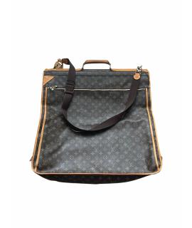 LOUIS VUITTON Дорожная и спортивная сумка