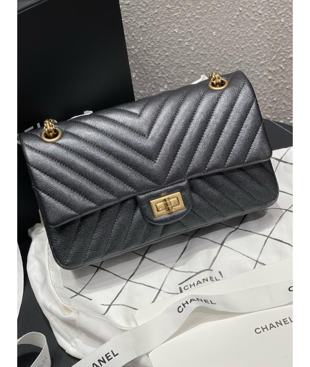 CHANEL Антрацитовая кожаная сумка через плечо, фото 2