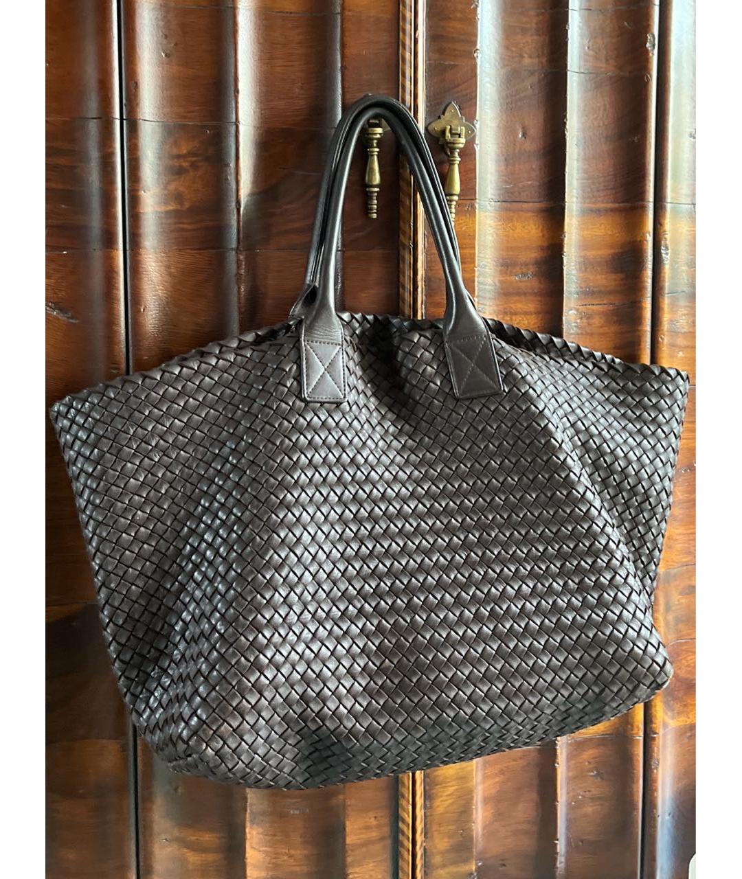 BOTTEGA VENETA Коричневая кожаная сумка тоут, фото 3