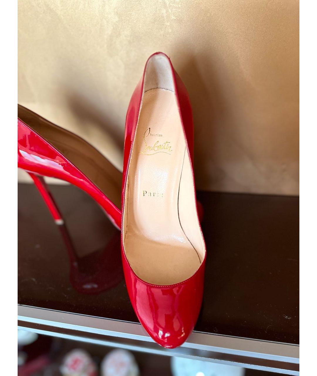 CHRISTIAN LOUBOUTIN Красные туфли из лакированной кожи, фото 5