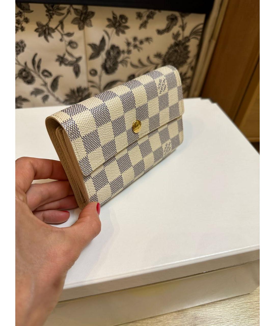 LOUIS VUITTON Белый кошелек, фото 2