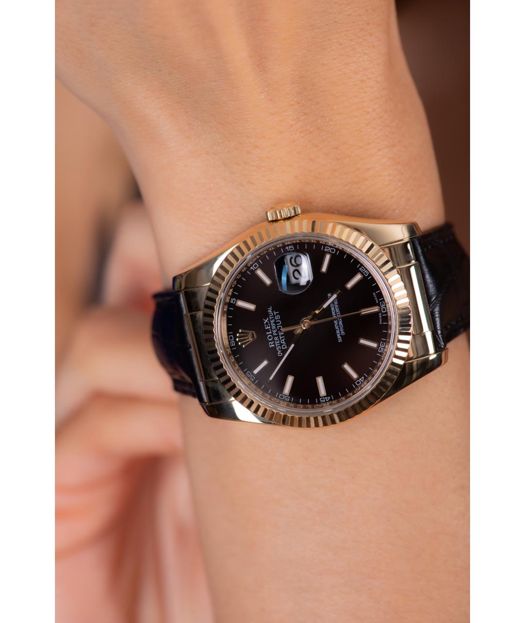 ROLEX Черные часы из желтого золота, фото 3