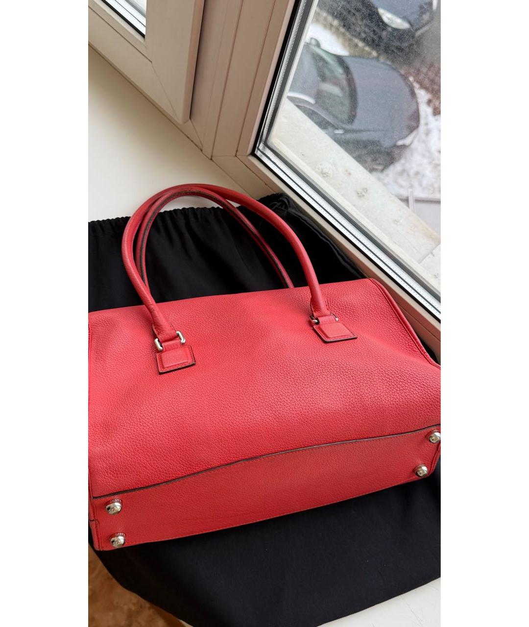 LOEWE Коралловая кожаная сумка с короткими ручками, фото 3