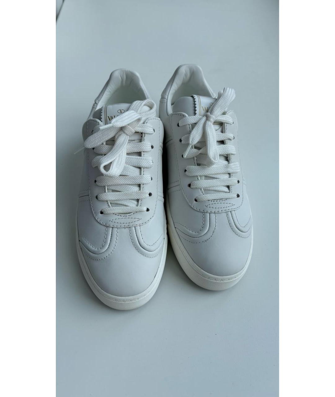 VALENTINO Белые кожаные кеды, фото 2