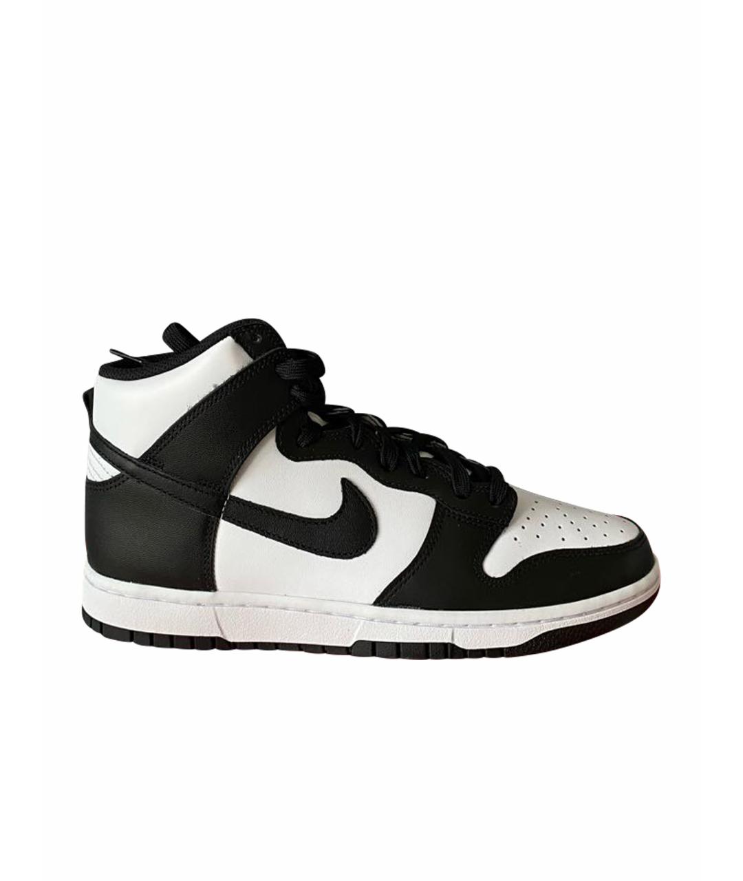 

Высокие кроссовки / кеды