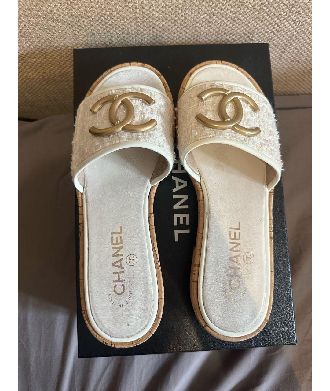 CHANEL Белые текстильные сабо, фото 3