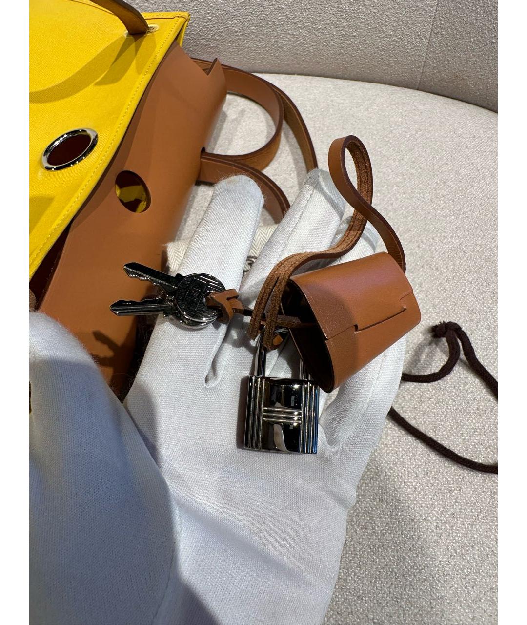 HERMES Желтая сумка с короткими ручками, фото 6