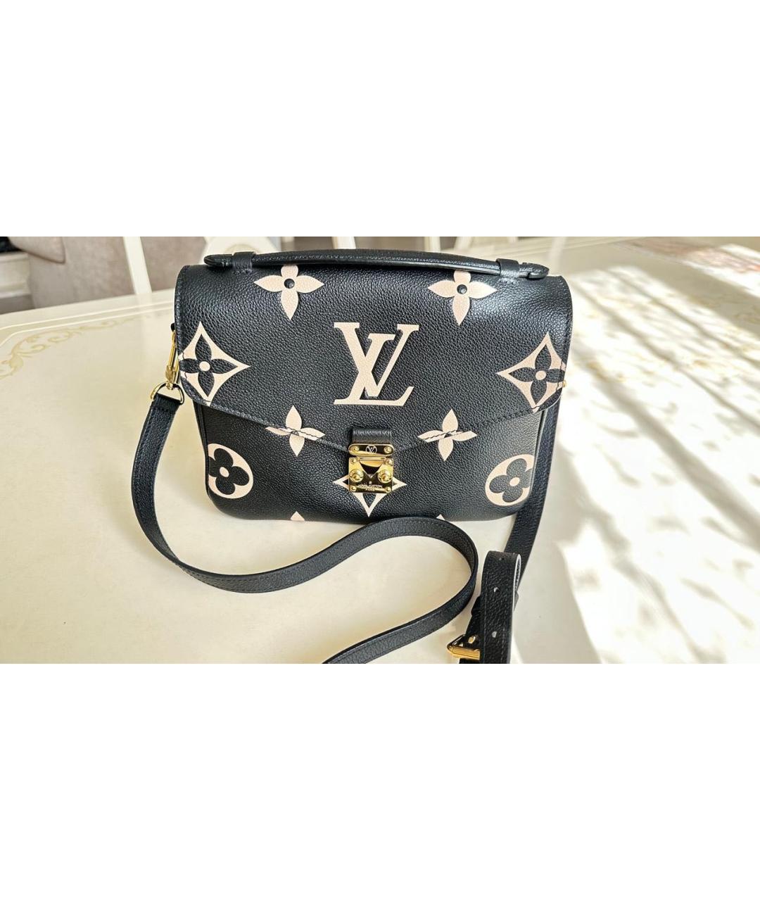 LOUIS VUITTON Черная кожаная сумка через плечо, фото 8