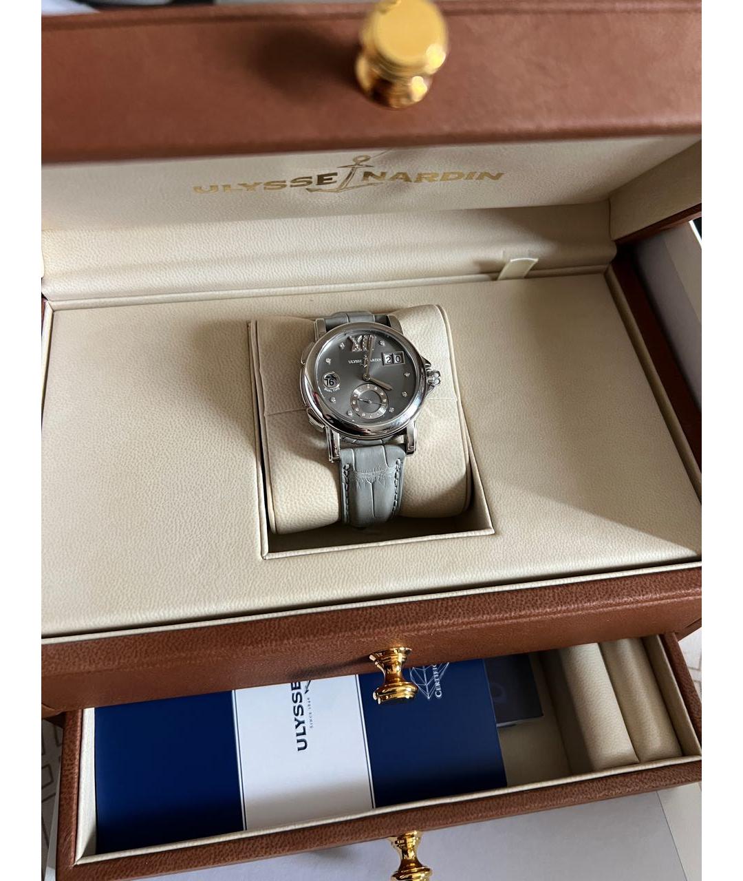 Ulysse Nardin Серые металлические часы, фото 6