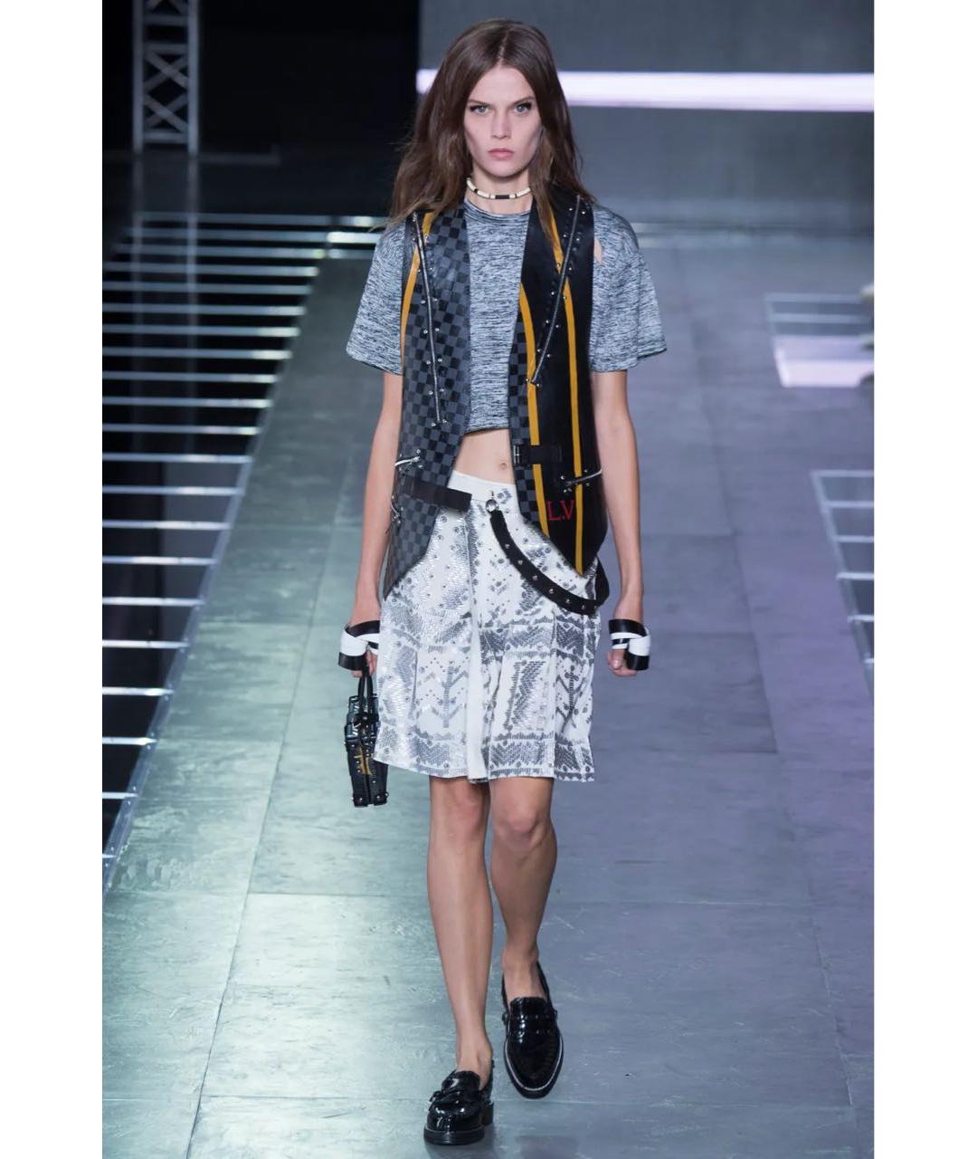 LOUIS VUITTON Серая футболка, фото 5