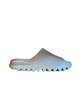 ADIDAS YEEZY Шлепанцы