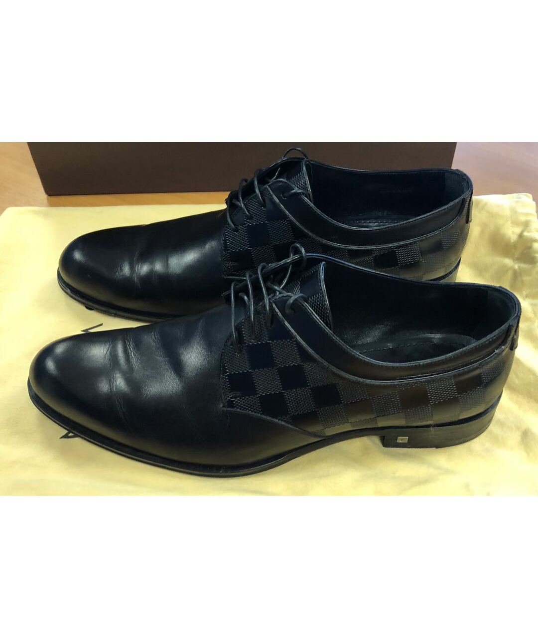 LOUIS VUITTON PRE-OWNED Черные кожаные туфли, фото 2