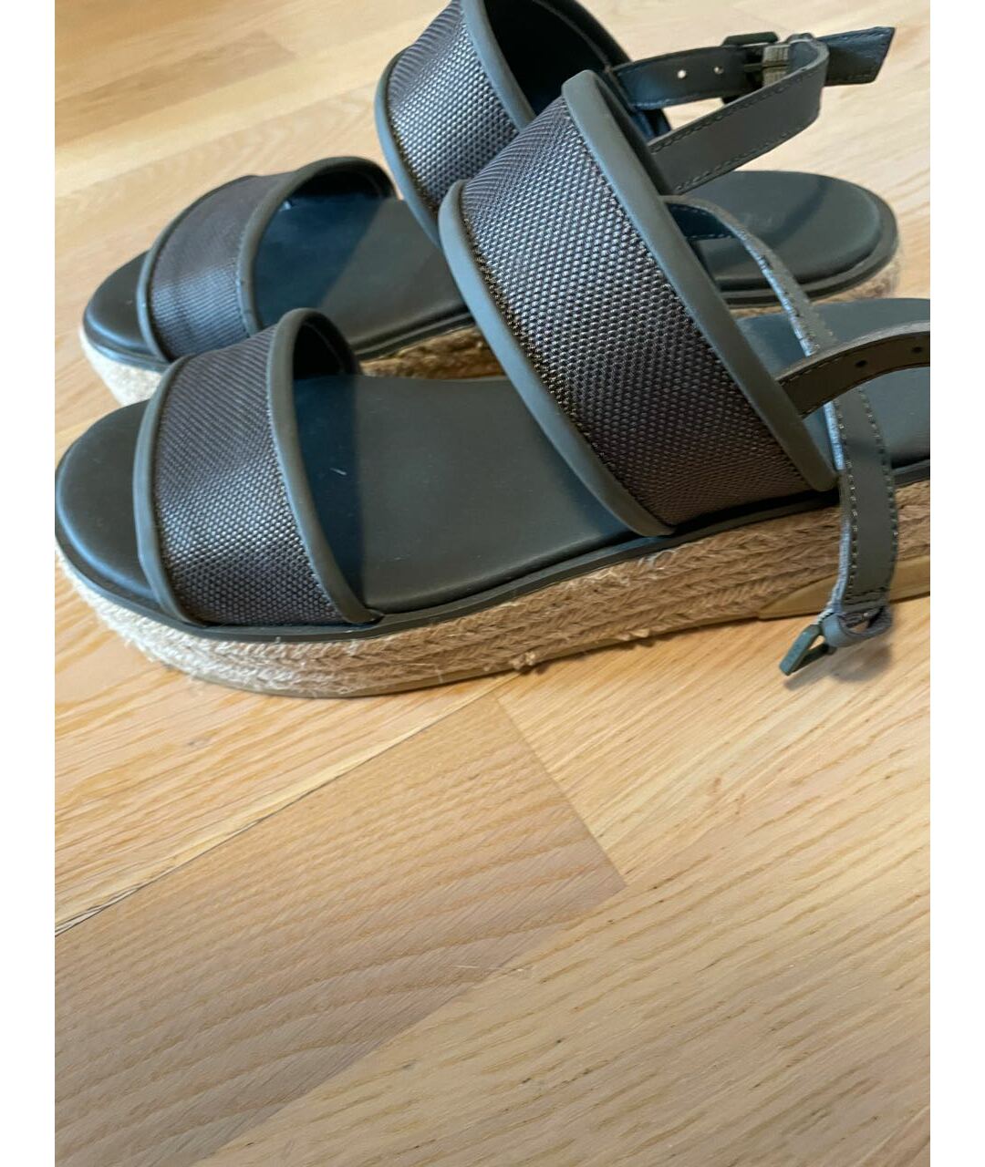 DKNY Хаки кожаные сандалии, фото 5