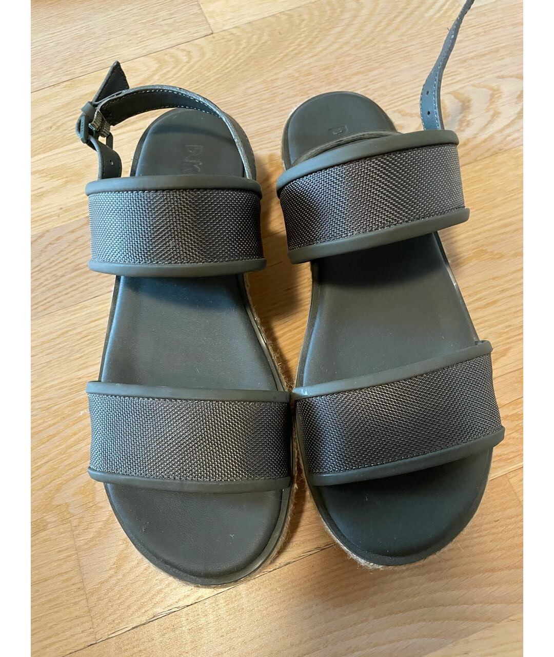 DKNY Хаки кожаные сандалии, фото 3