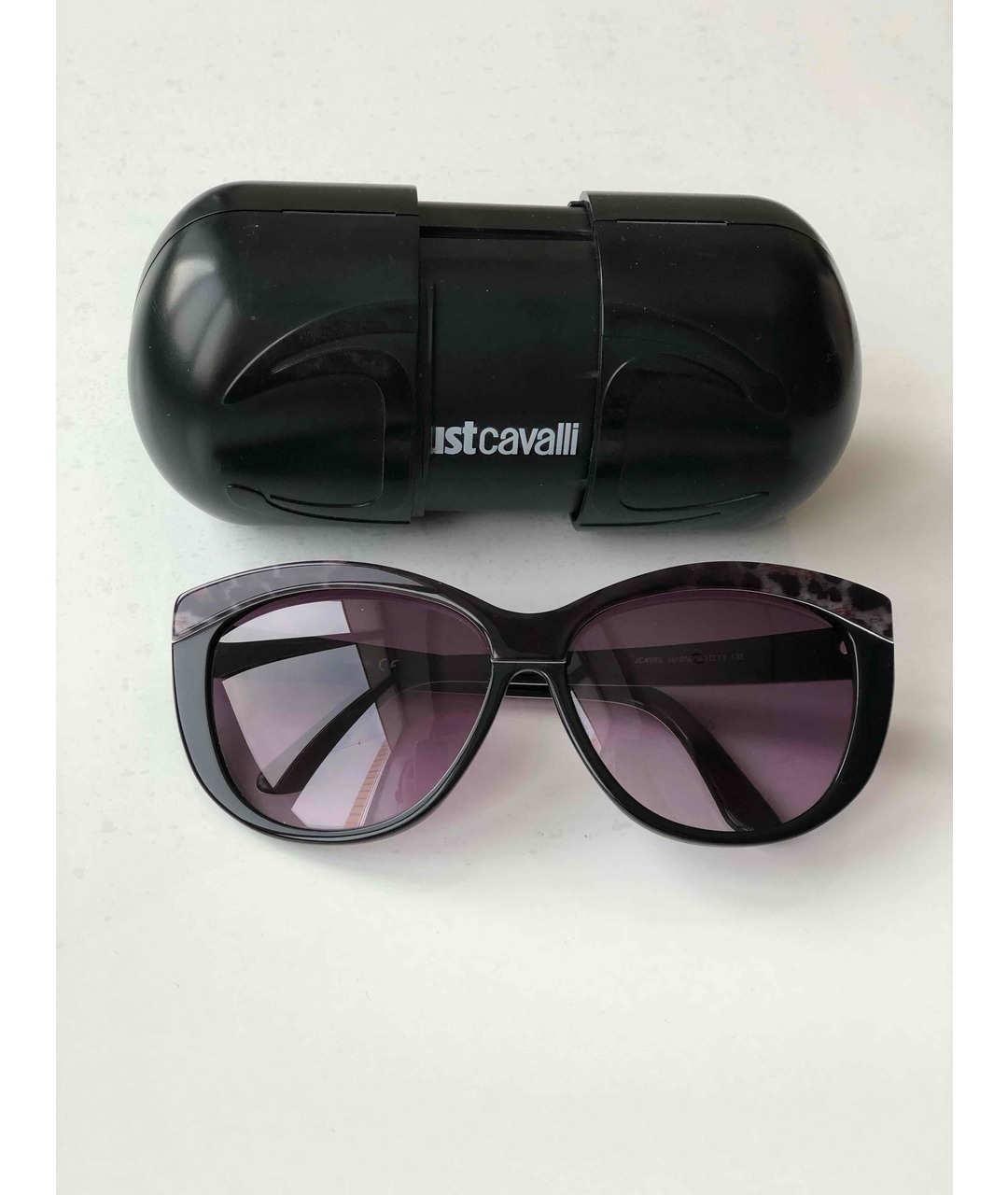 JUST CAVALLI Черные пластиковые солнцезащитные очки, фото 3