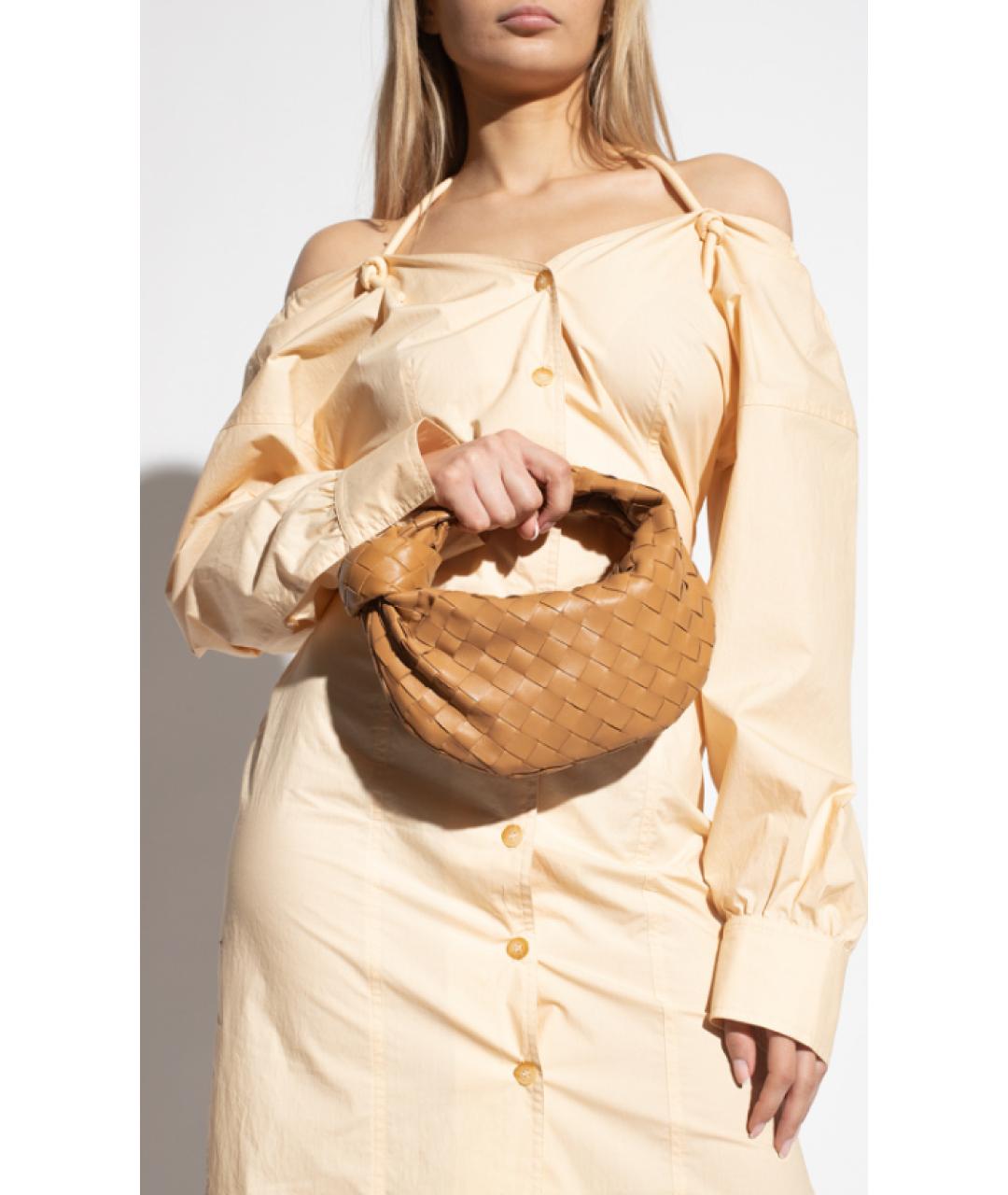 BOTTEGA VENETA Бежевая кожаная сумка с короткими ручками, фото 7