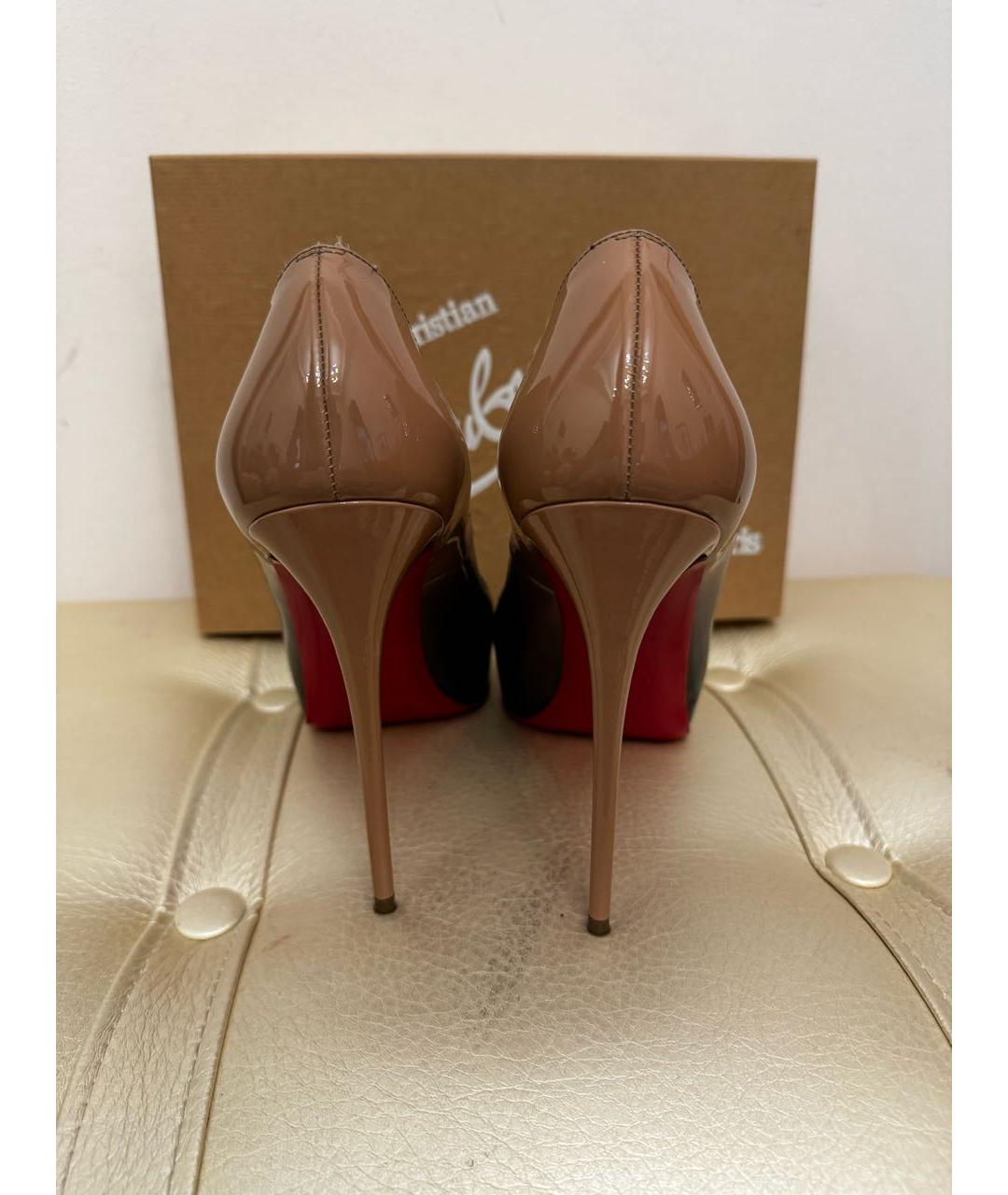 CHRISTIAN LOUBOUTIN Черные туфли из лакированной кожи, фото 4