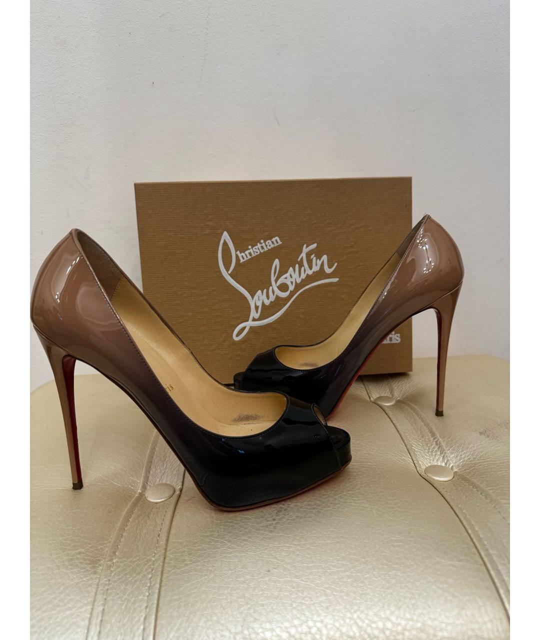 CHRISTIAN LOUBOUTIN Черные туфли из лакированной кожи, фото 6