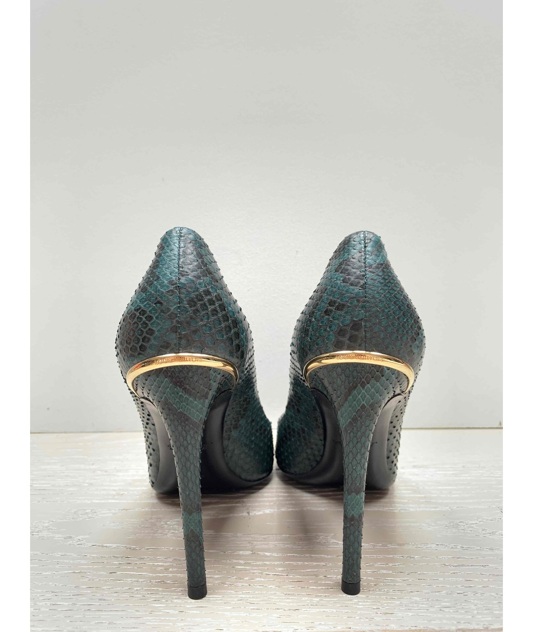 LOUIS VUITTON PRE-OWNED Зеленые туфли из экзотической кожи, фото 4