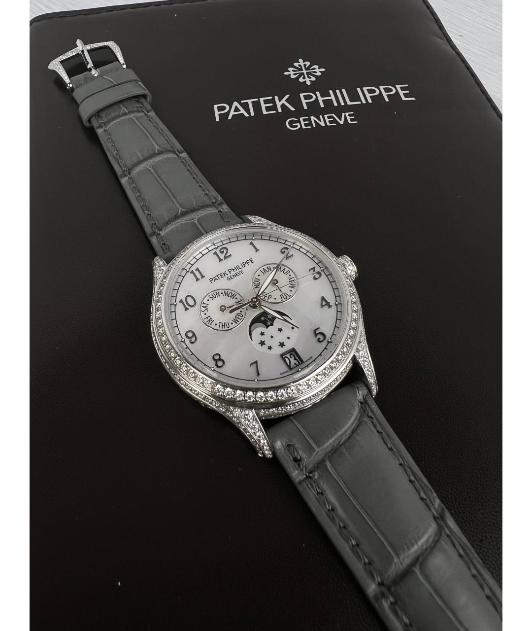 PATEK PHILIPPE Серые часы из белого золота, фото 3