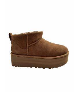 UGG AUSTRALIA Ботинки