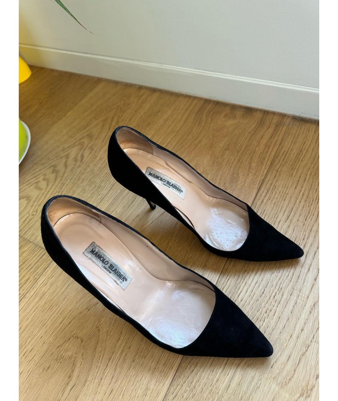MANOLO BLAHNIK Черные замшевые туфли, фото 3