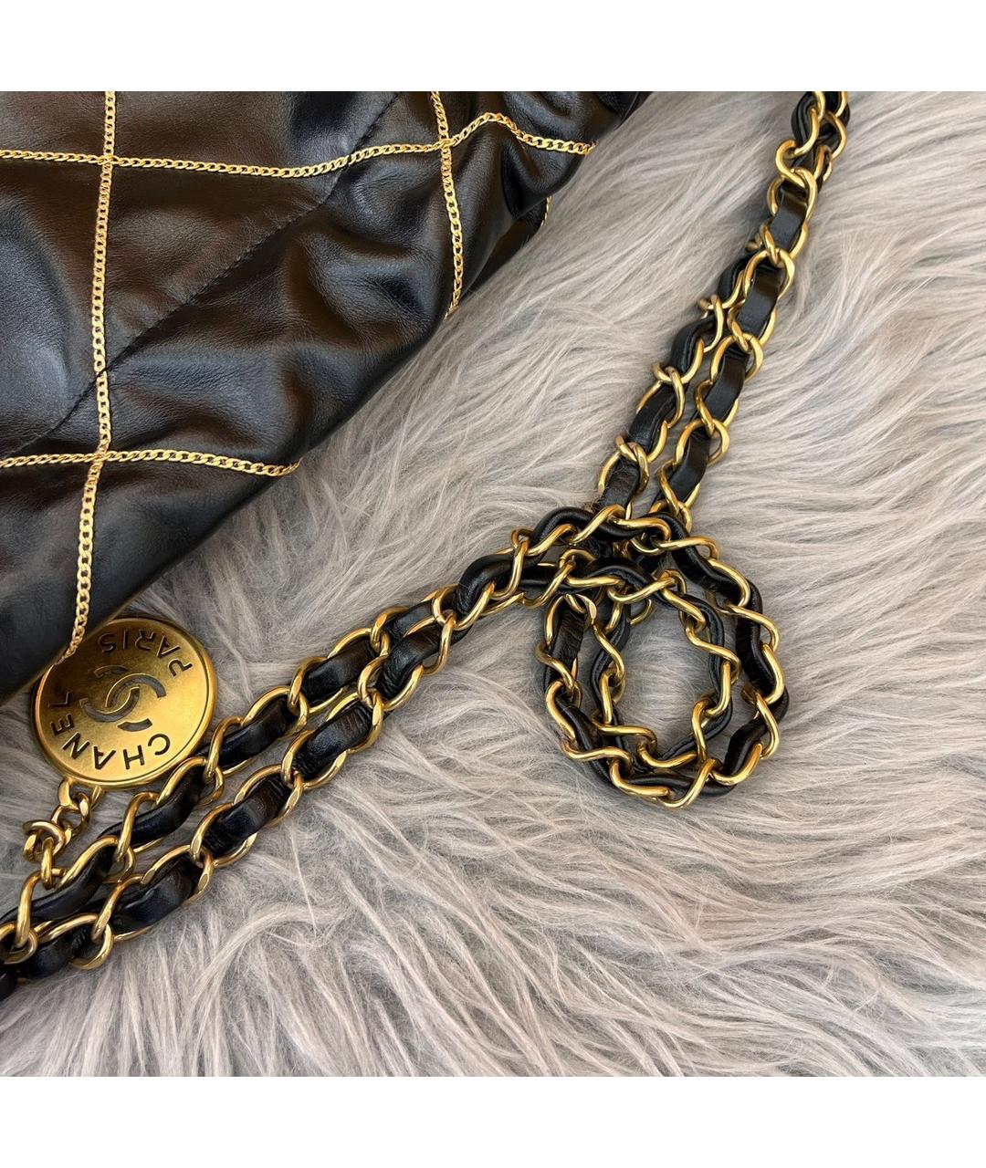 CHANEL Черная кожаная сумка с короткими ручками, фото 6