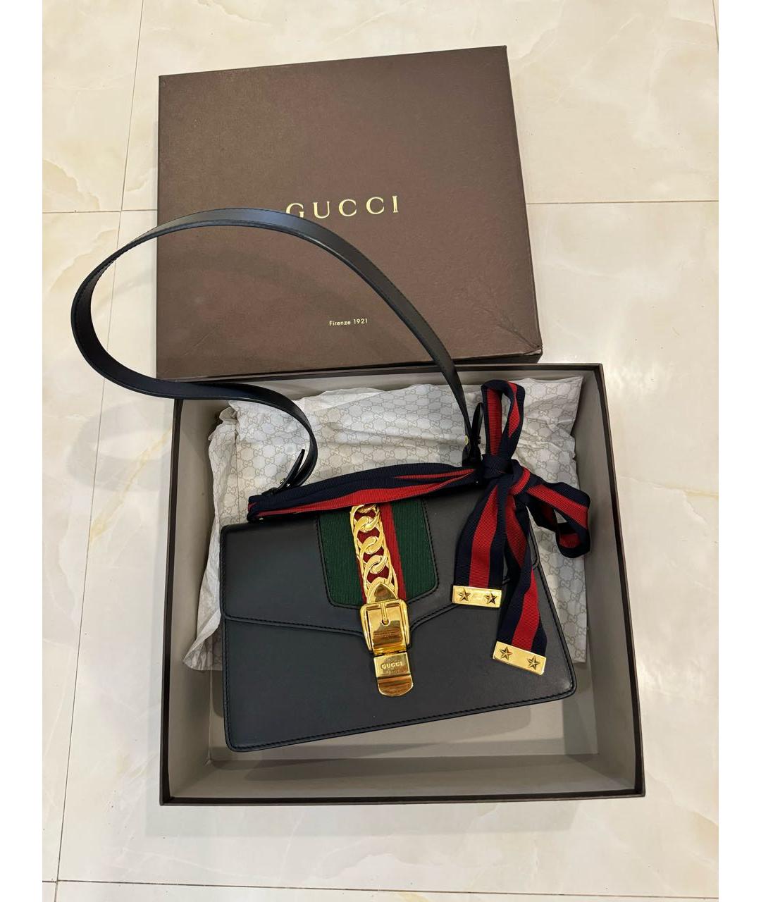 GUCCI Черная кожаная сумка с короткими ручками, фото 7