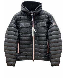 MONCLER Пуховик