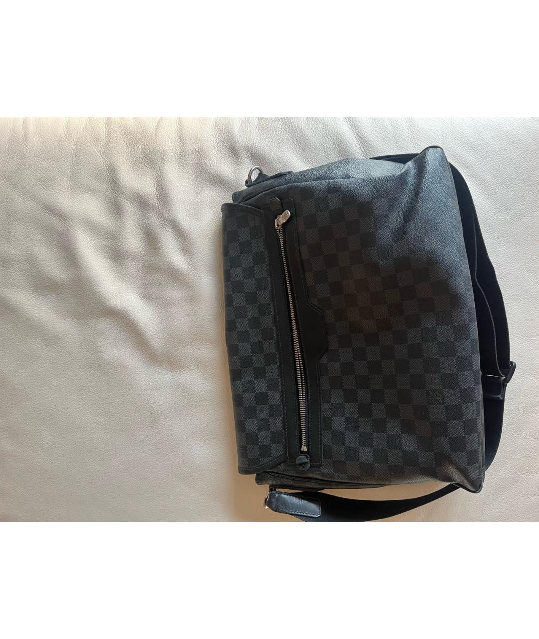 LOUIS VUITTON Черная кожаная сумка на плечо, фото 3