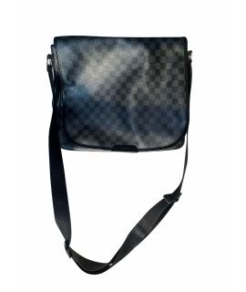 LOUIS VUITTON Сумка на плечо