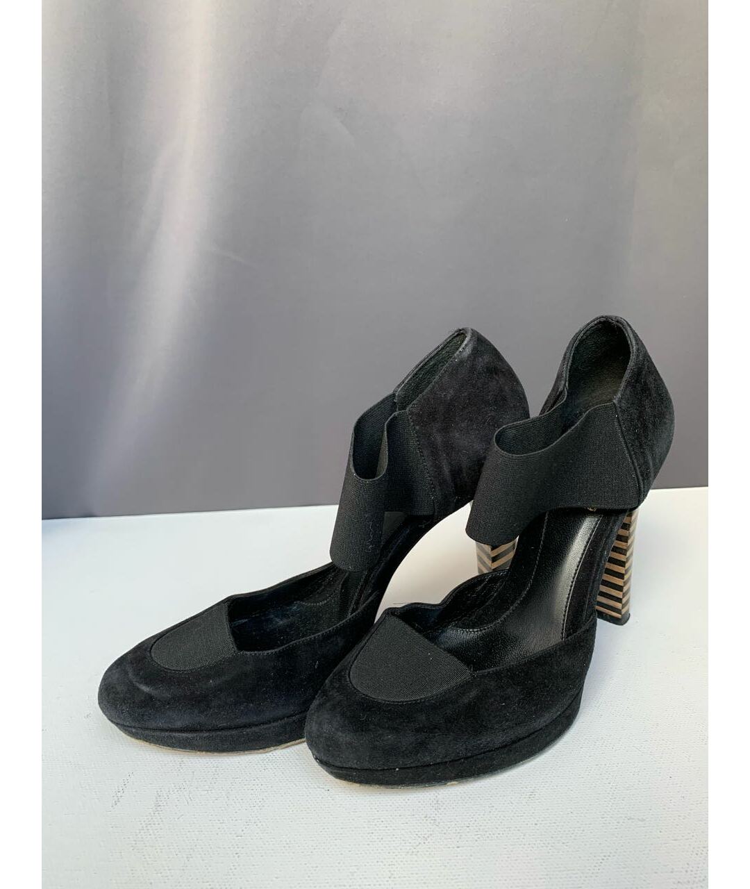 FENDI Черные замшевые туфли, фото 3