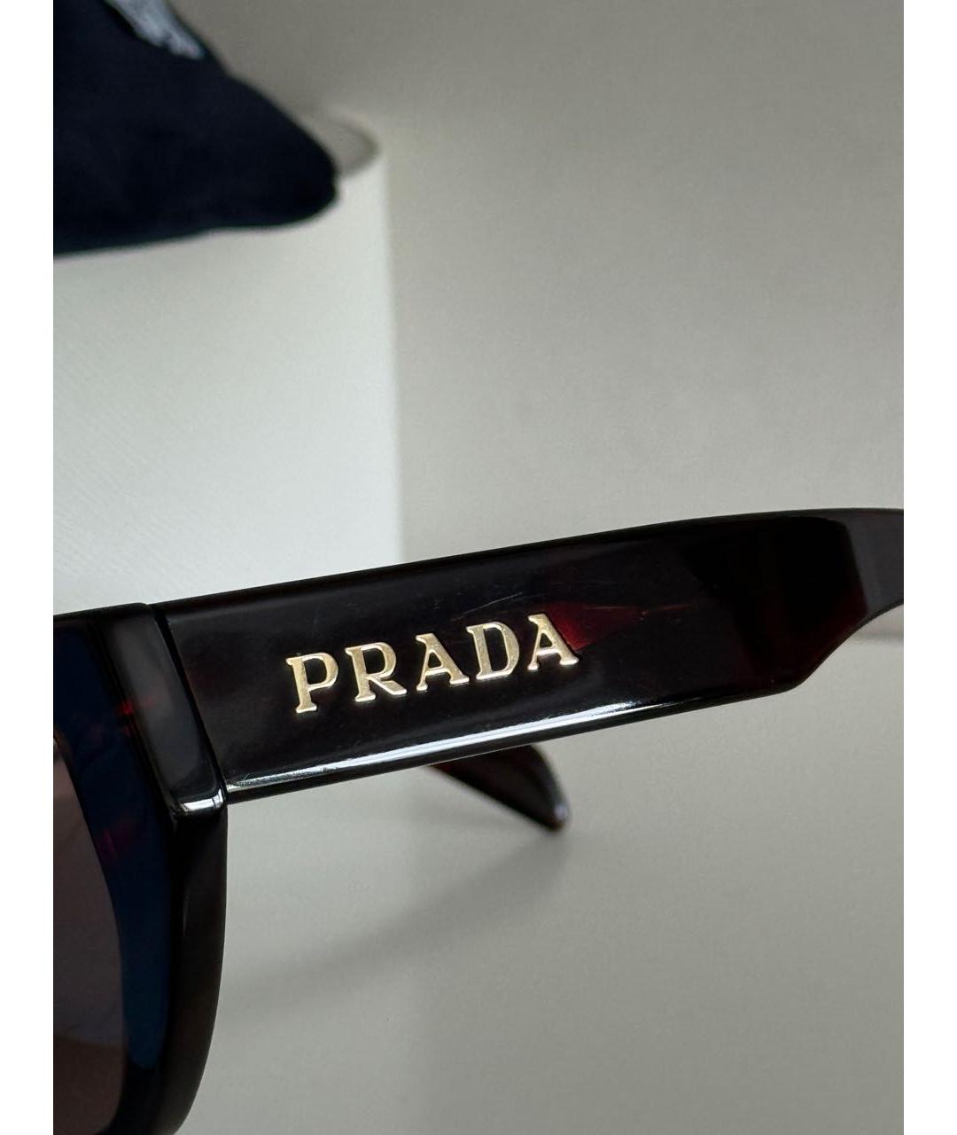 PRADA Коричневые солнцезащитные очки, фото 3