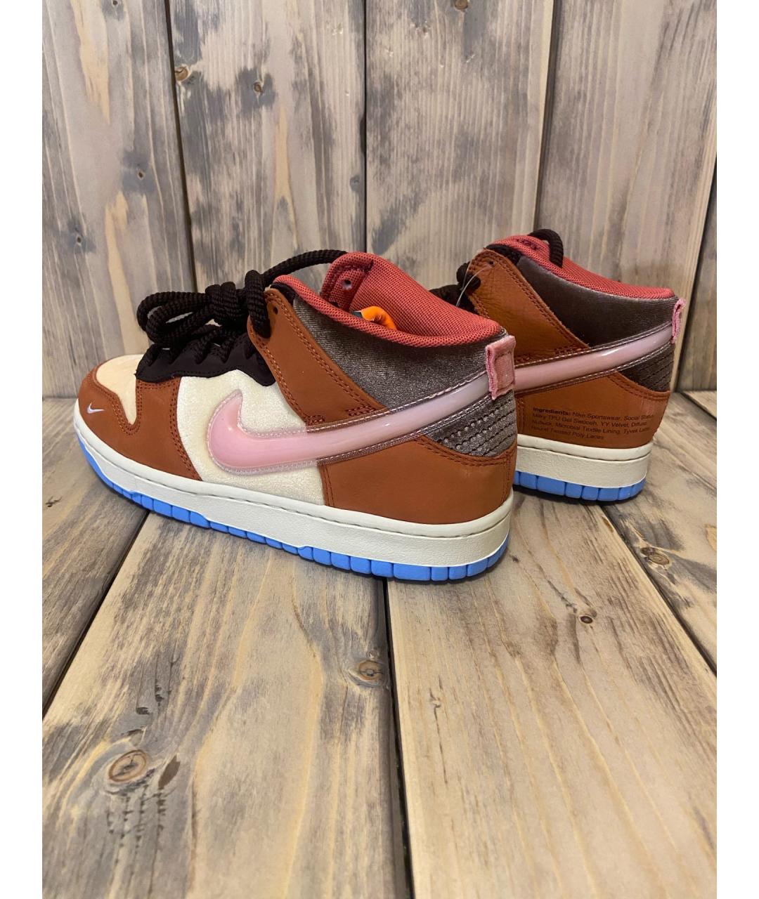 NIKE Коричневые нубуковые кроссовки, фото 3