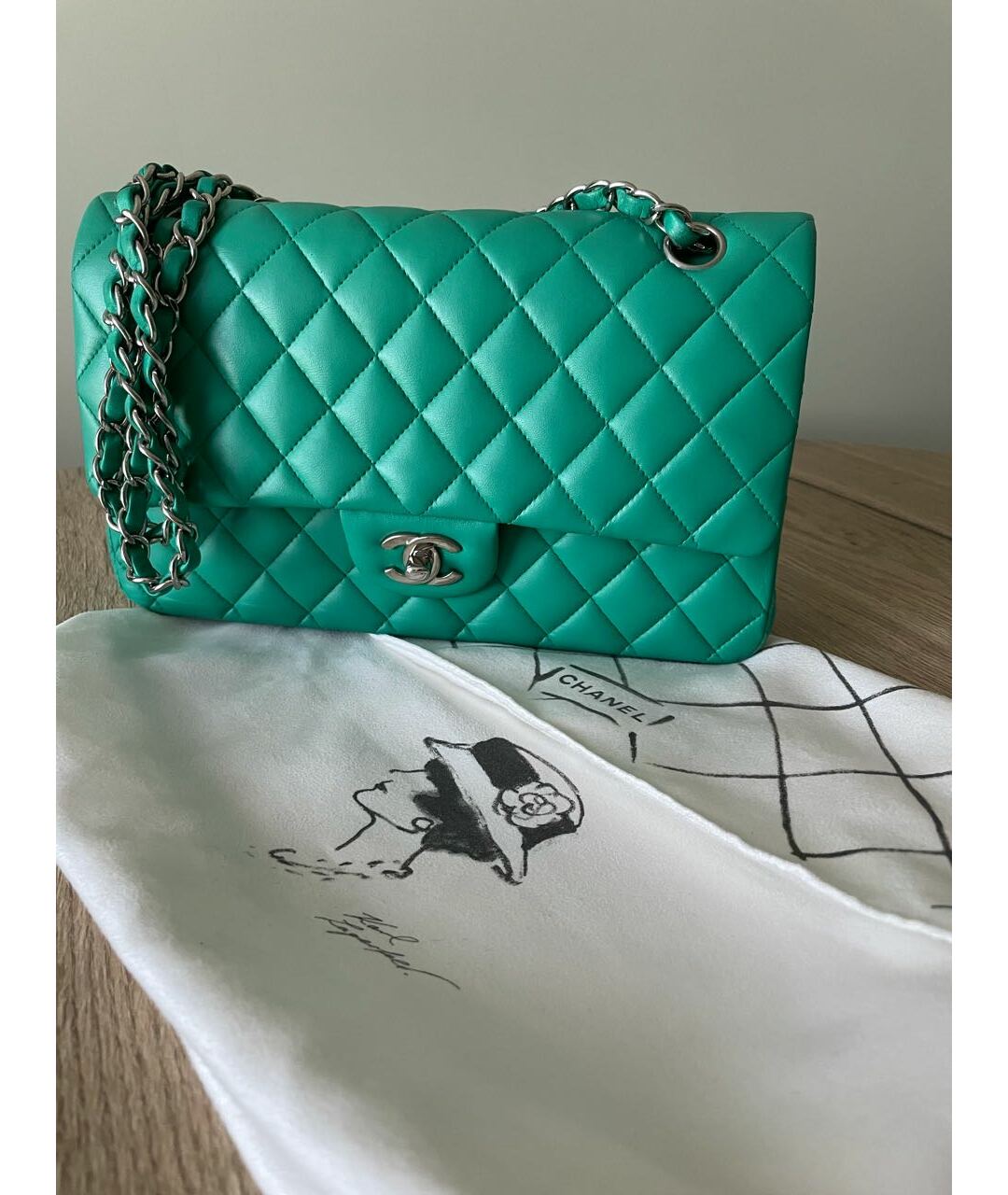 CHANEL Салатовая кожаная сумка тоут, фото 2