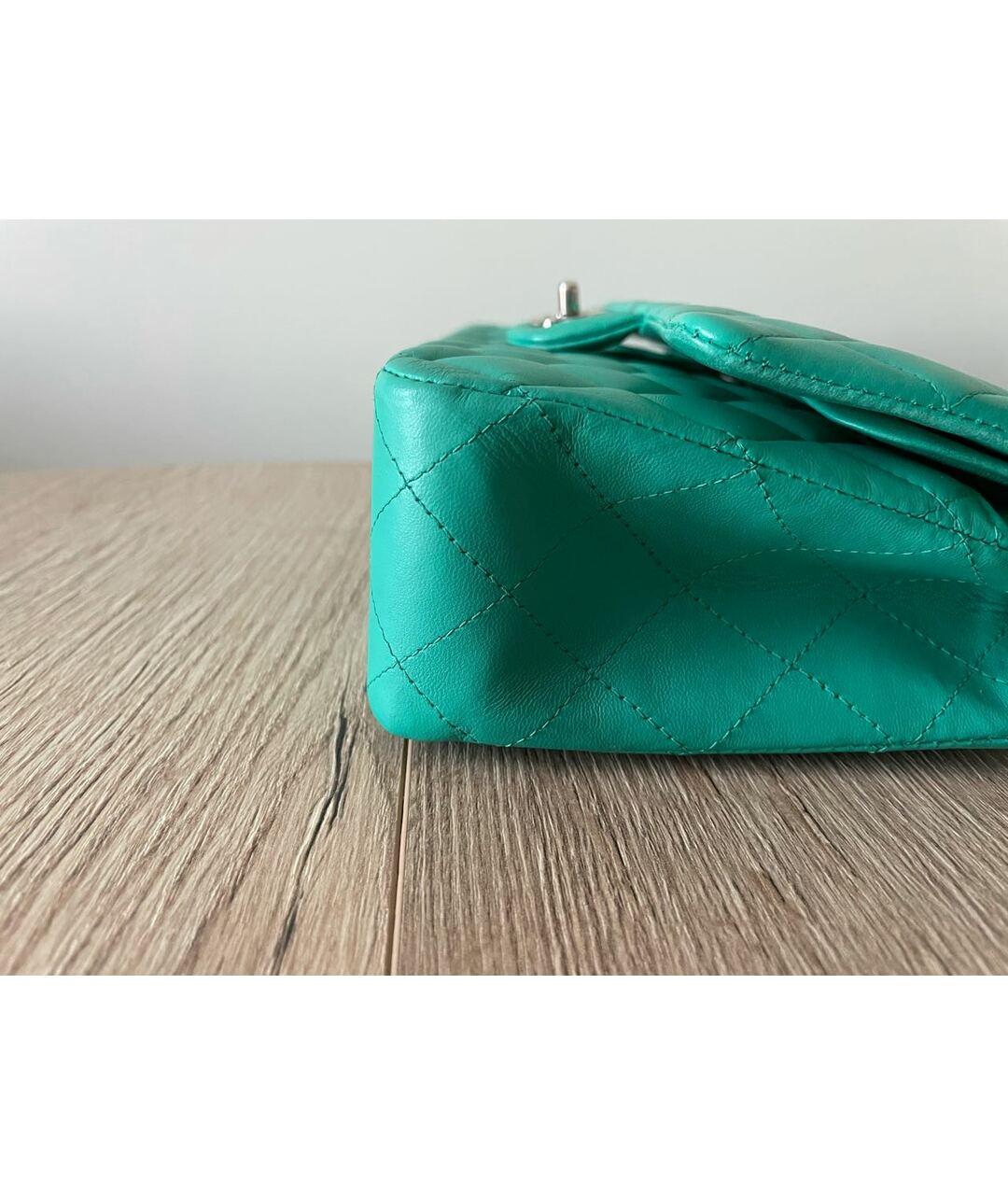 CHANEL Салатовая кожаная сумка тоут, фото 7