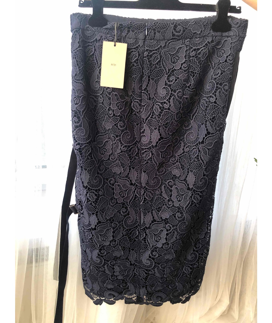 NO. 21 Темно-синяя шелковая юбка миди, фото 2