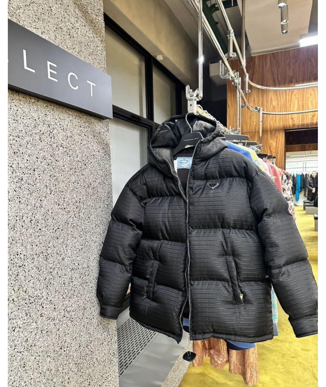 PRADA Черный полиамидовый пуховик, фото 3