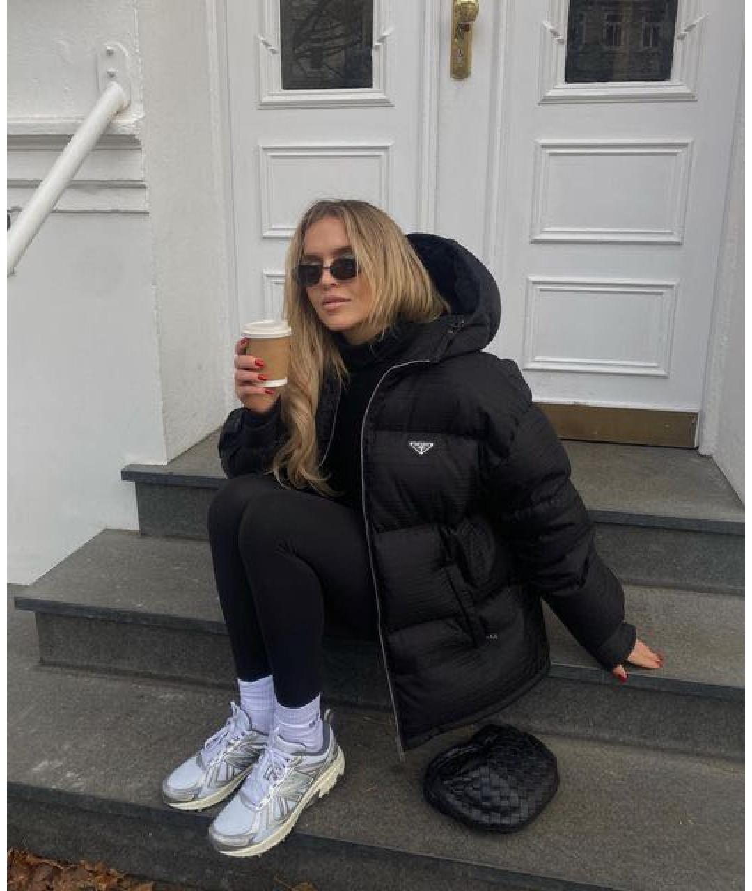 PRADA Черный полиамидовый пуховик, фото 7