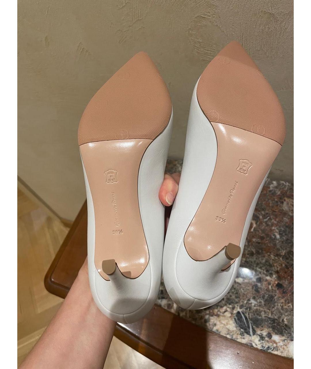 GIANVITO ROSSI Белые кожаные туфли, фото 4