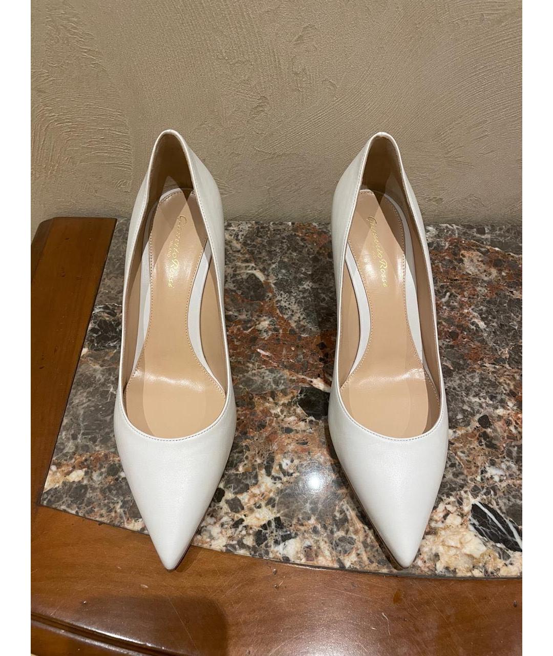 GIANVITO ROSSI Белые кожаные туфли, фото 2