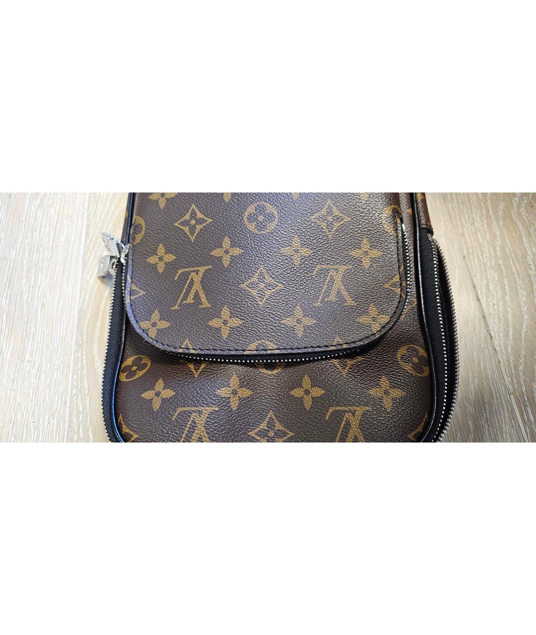 LOUIS VUITTON Коричневая кожаная сумка на плечо, фото 5