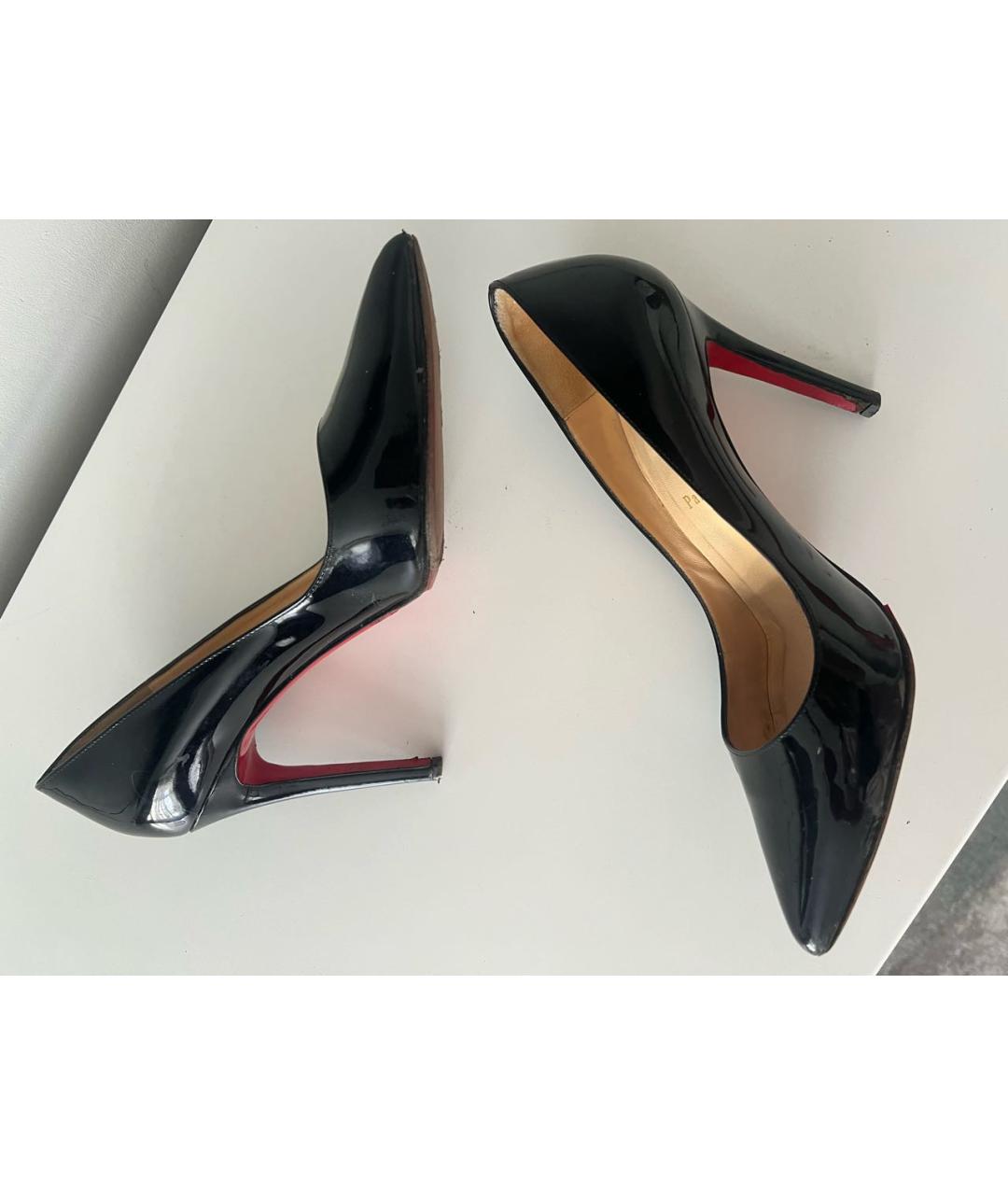 CHRISTIAN LOUBOUTIN Черные туфли из лакированной кожи, фото 8