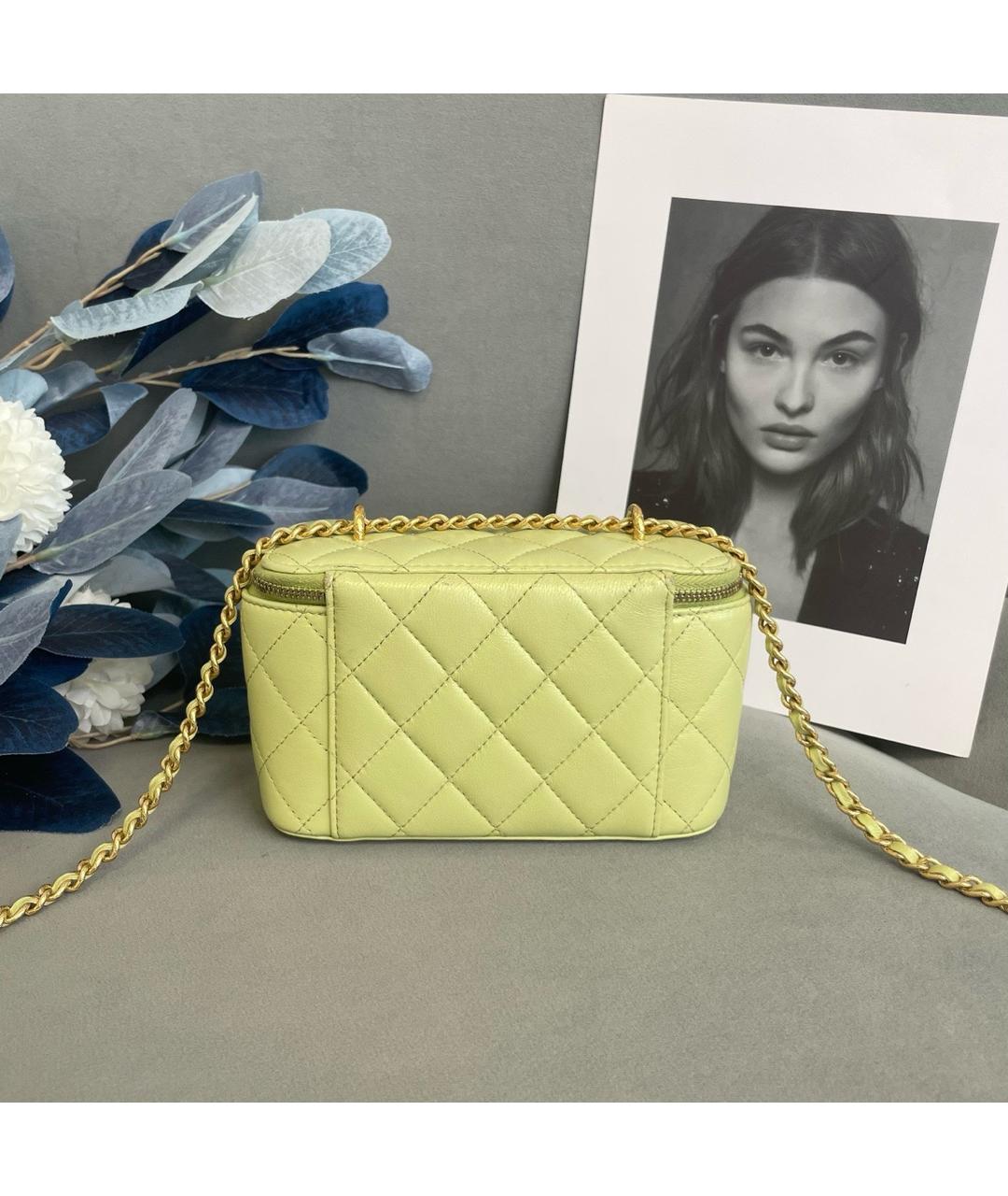 CHANEL Желтая кожаная сумка через плечо, фото 2