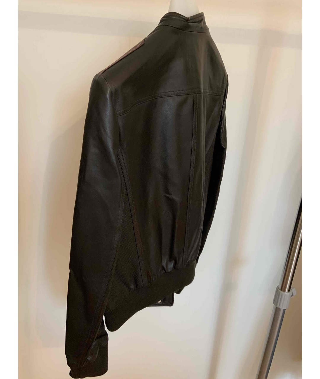 BALLY Черная кашемировая куртка, фото 2