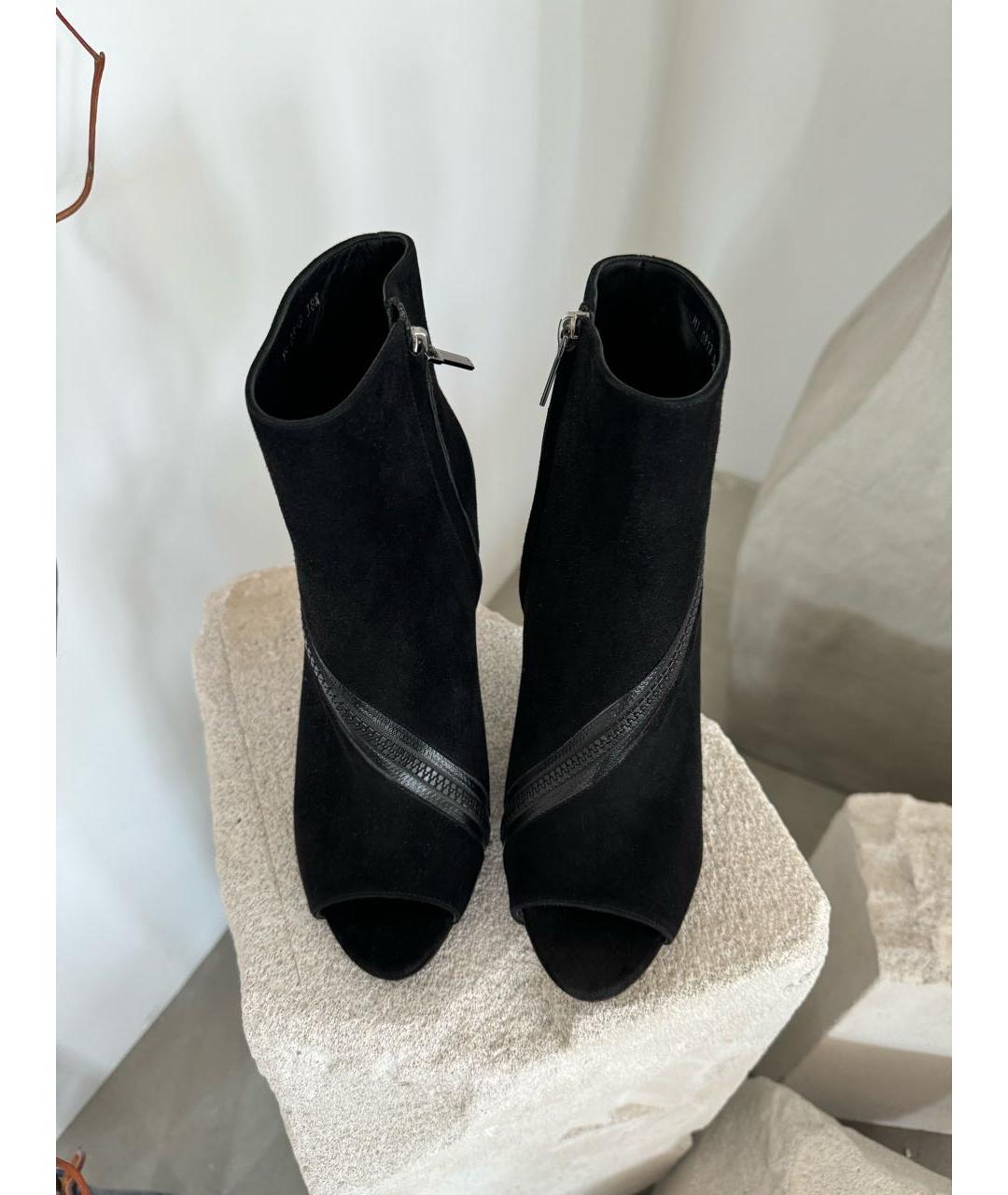 CHRISTIAN DIOR Черные замшевые ботильоны, фото 3